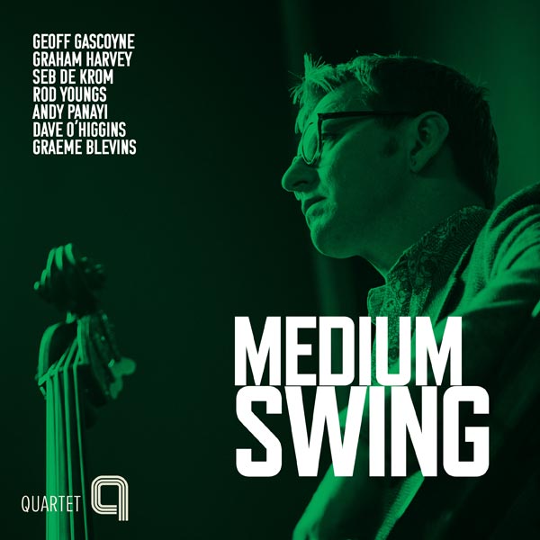 Medium Swing - Quartet jazz standards play-along music app for iOS iPhone & iPad